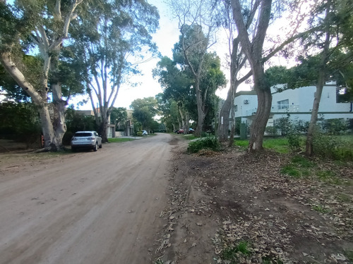 Venta. Gran Esquina De 756m2 En El Monte!!!!