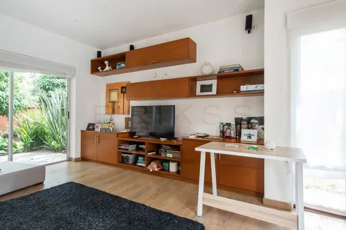 Casa En Venta En San José De Bavaria. Cod V5228