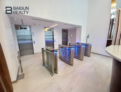 Oficina En Venta En Tribunales