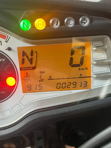 Como Nueva, 2.930 Kms, Un Dueño, Mecanica, Top Maleta.