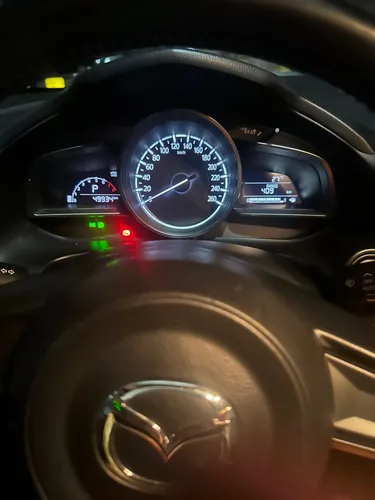 Mazda 3 2.0 Touring At