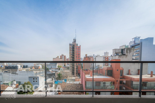 Departamento En Venta 2 Ambientes Quilmes Centro, Con Cochera