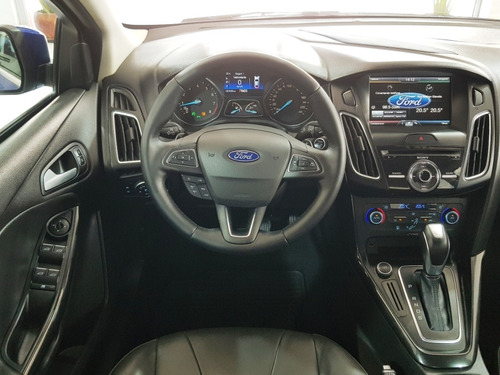 Ford Focus 2.0 TITANIUM FASTBACK 16V FLEX 4P POWERSHIFT