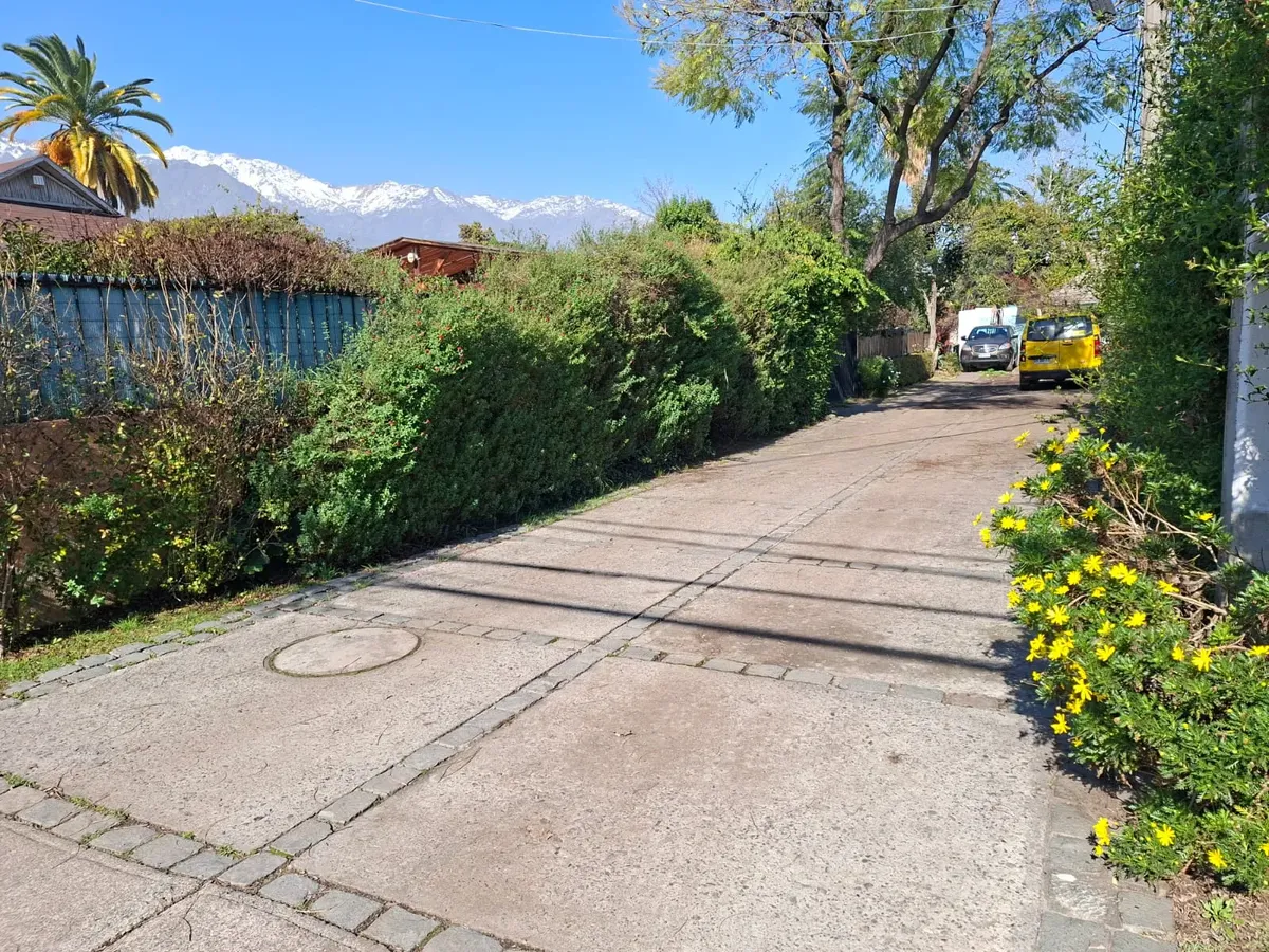 Imagen 2 de 23 de Vendo 2 Casas En La Reina En Tranquilo Pasaje Con Plazuela