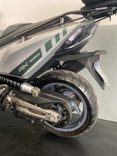 Kymco Ak 550