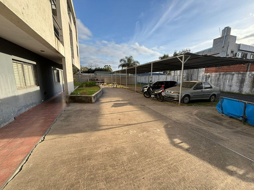 Departamento En Venta - 2 Dormitorios 2 Baños - Cochera - 84mts2 - Villa Elvira, La Plata