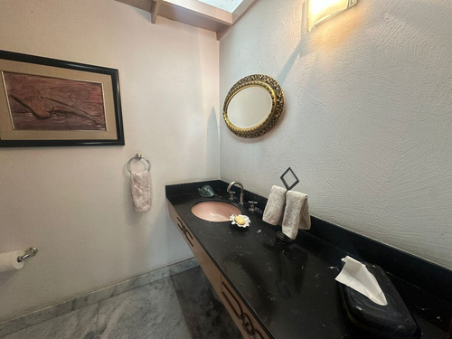 Casa En Venta En Lomas De Tecamachalco (m2c369)