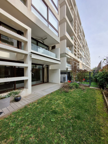 Estupendo Con Jardín, Loft En Subsuelo Pasos Mall Portal