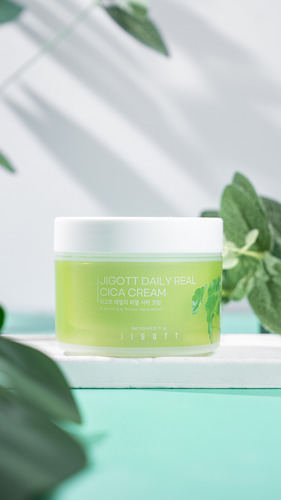 Jigott Real Cream Humectante Con Extractos 150ml.