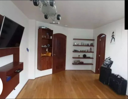 Vendo Casa En Calz. De Las Águilas, Colonia Villa Verdún!!! 2 0 4