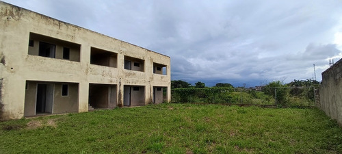 Imagen 16 de 17 de Terreno Con Estructura Para Complejo Habitacional Recreacional 80% Terminado