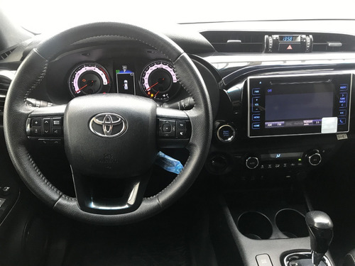 Imagem 9 de 15 de Toyota Hilux Srx 2.8 Diesel 4x4 Aut. 2019 -apenas 76.992 Km