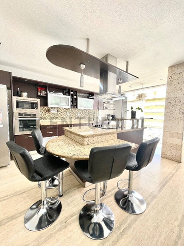 Hermosa Casa Bote B En Venta