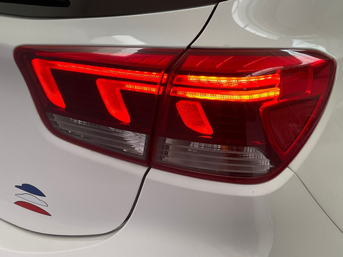 Imagen 10 de 15 de Kia Rio Ex Pack At 2020