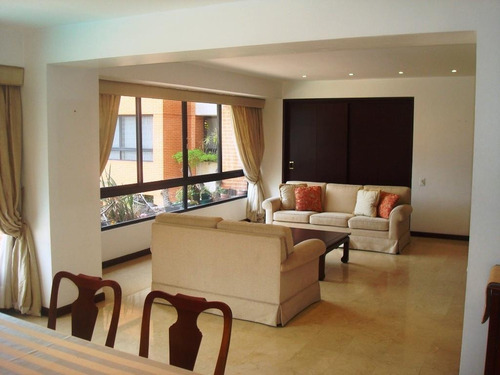 Imagen 3 de 14 de Pb En Lomas De Las Mercedes, Caracas, Codigo: Mvg 22-15918