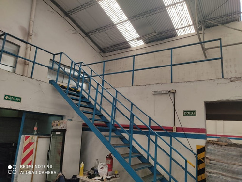 Imagen 4 de 8 de Venta Galpón 1950m2 En Munro