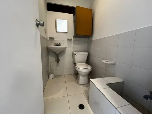 Local En Arriendo En San Jose/pereira (279057940).