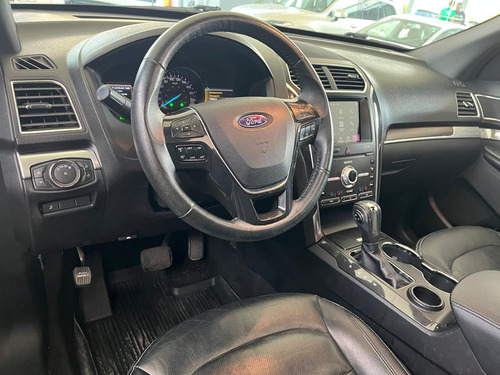 Ford Explorer 3.5 V6 Limited Sync 4x2 At
