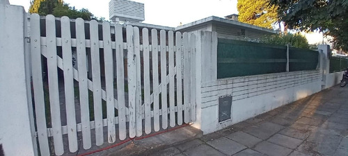 Imagen 3 de 29 de Casa + Dto 2 Ambientes. Sola En El Lote Con Gas Natural