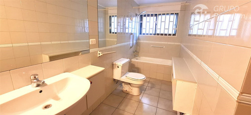 Departamento En Venta De 4 Dorm. En Concepción