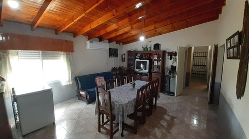 Imagen 11 de 19 de Casa Quinta A La Venta En Cañuelas Sobre Un Lote De 2.200 M2