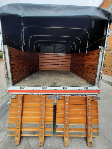 Mazda B2200 Diésel 2.200