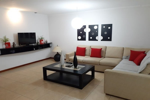 Imagen 7 de 27 de Importante Chalet De 5 Ambientes En Venta En Zona Norte Villa Gesell Todos Los Servicios
