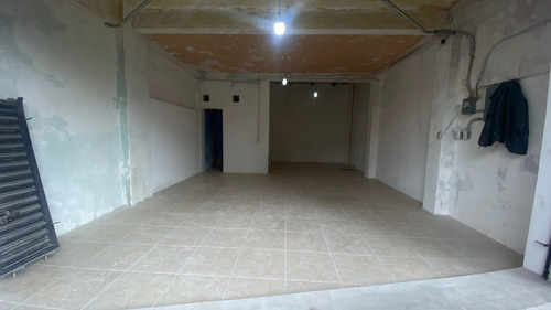 Imagen 2 de 10 de Local En Renta Col. El Algarin Gran Oportunidad De Negocio