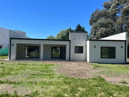 Casa En  Venta En Sausalito A Estrenar En Una Planta