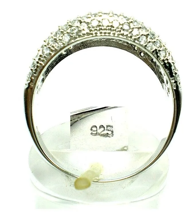 Anillo De Plata 925 Y Pave De Zafiros Blancos