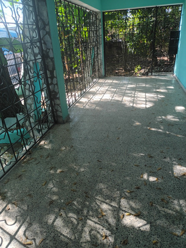 Alquilo Casa En La Urbanización Santa Martha De Manoguayabo