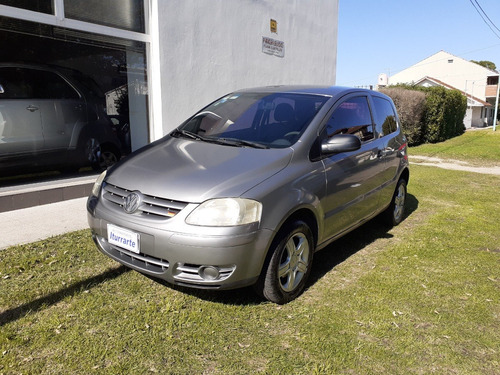 Volkswagen Fox 1.6n 3p 2004