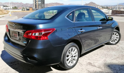 Imagen 4 de 15 de Nissan Sentra 2017