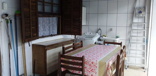 Imagem 12 de 15 de Casa Térrea No Centro De Bertioga, Com Amplo Quintal. - V841