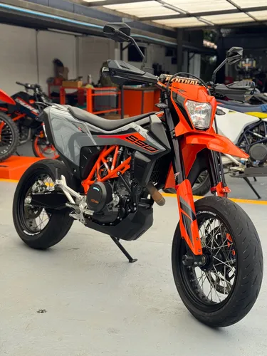 Ktm 690 Smc R Escape Akrapovic