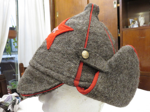 Gorro Militar Característico Del Ejército Rojo (Usado)