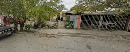 Sk14-casa En Remate Bancario En Monterrey 1011, Sin Nombre De Col 2, 67483 Cadereyta Jiménez, N.l.