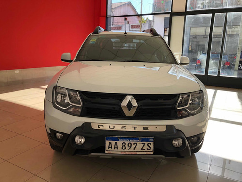 Imagen 2 de 12 de Renault Duster Oroch 2.0 Outsider Plus 2017