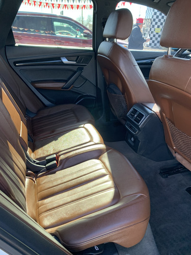 Audi Q5 2.0 L T Elite Dsg
