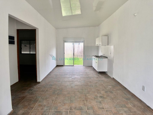 Imagen 2 de 10 de Colonia Del Sacramento - Casa A Estrenar De 2 Dormitorios