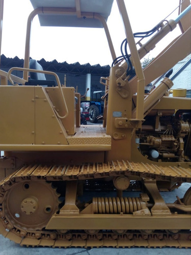 Traxcavo Marca Caterpillar Modelo 931 Cargador Sobre Orugas