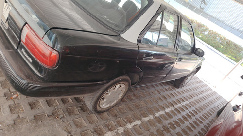 Nissan V16 Ex Saloon Std Color