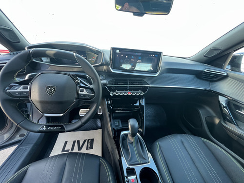Peugeot 2008 1.0T Gt