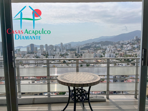 Cad Sol Y Mar B 1002. Departamento En Piso Alto Con Terraza, Vista A La Ciudad Y Excelente Ventilación