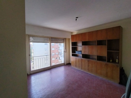 Venta Departamento 3 Ambientes En Flores Norte