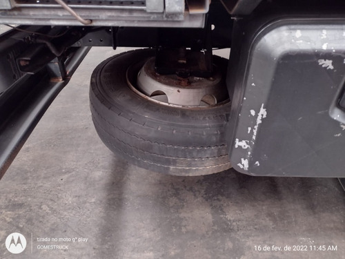 Imagem 8 de 15 de Mercedes - Benz Accelo