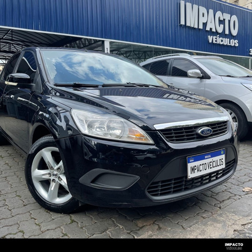 Imagem 2 de 8 de Ford Focus Sedan 2.0 16v 4p Glx Automático