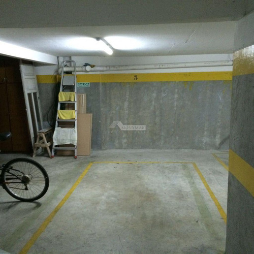 Imagen 8 de 8 de Local Pocitos Venta Silvestre Blanco Y Brito Del Pino, Se Vende Local Comercial Con Renta + 4 Garaje
