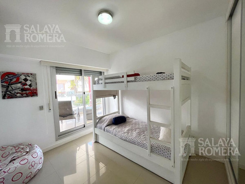 Imagen 11 de 14 de Venta Departamento - 2 Dormitorios 2 Baños - Puerto Punta Del Este- Ref:4283525
