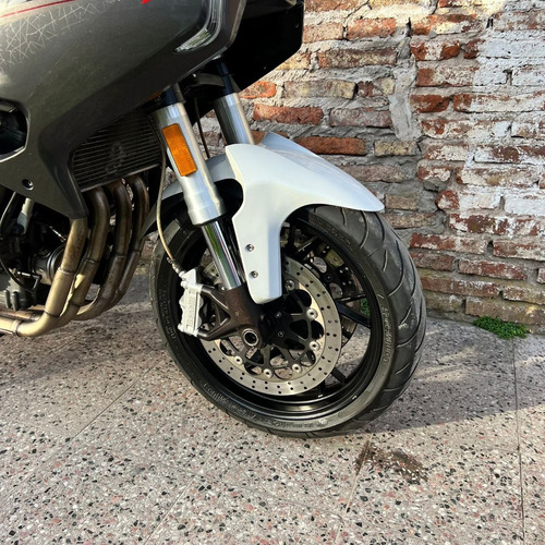 Imagen 6 de 15 de Benelli Tnt Gt 600 Usada 2017 Touring Trial 600gt No Fazer